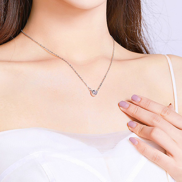 Halskette Enclosed Diamond