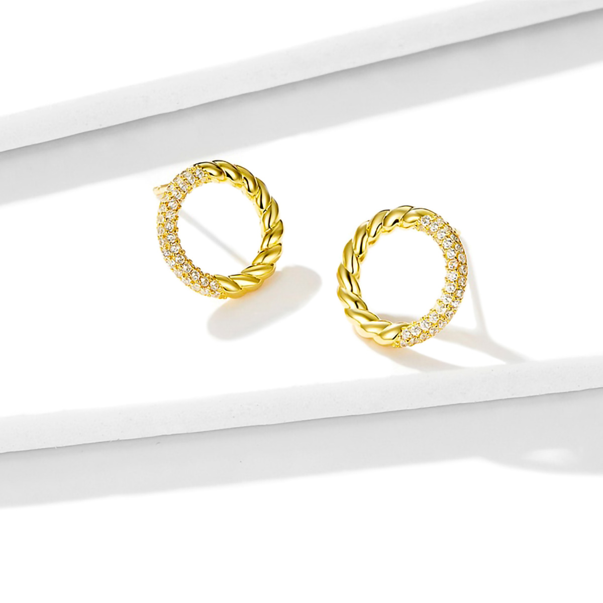 Ohrringe Twisted Diamond Circle