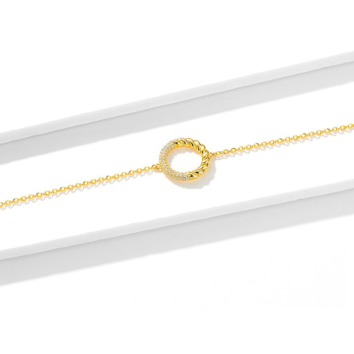 Armkette Twisted Diamond Circle