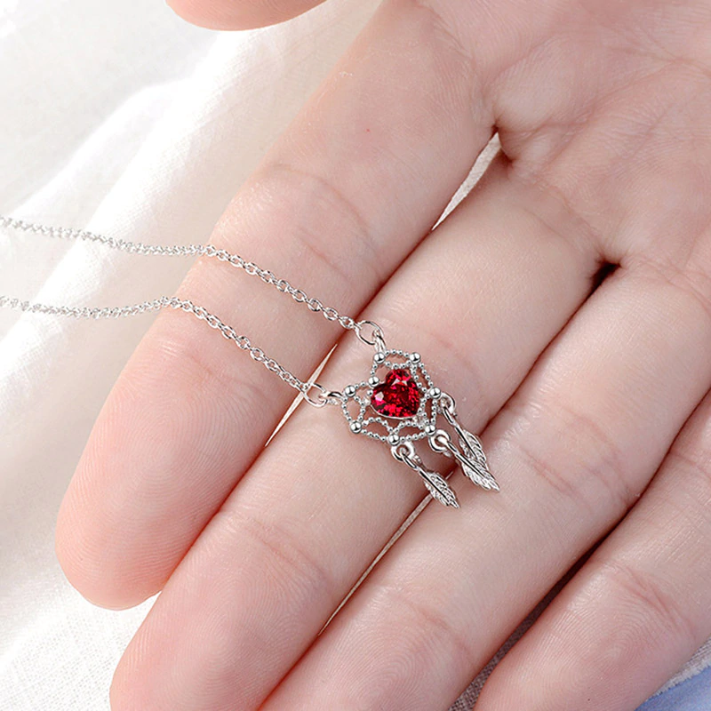 Halskette Feathery Heart