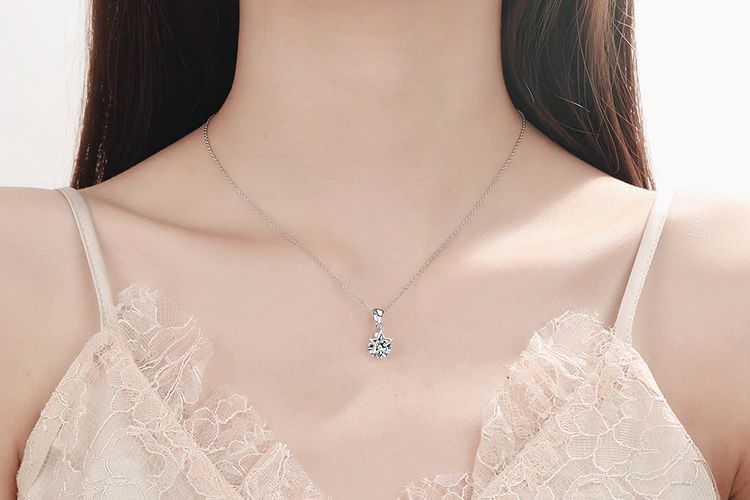 Halskette Brilliant Star